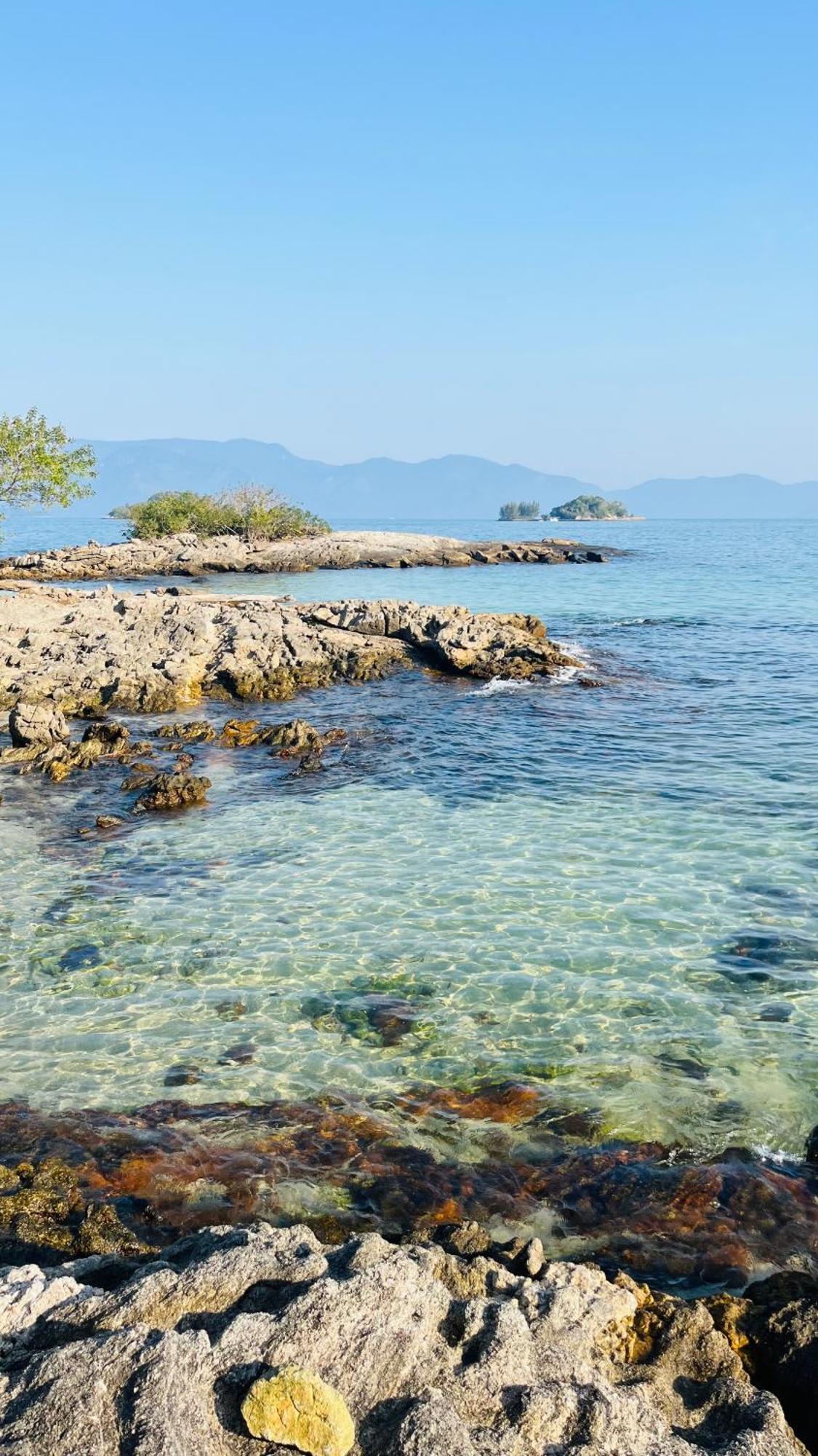 Guest House Floresta Mar อังกราโดสเฮย์ส ภายนอก รูปภาพ